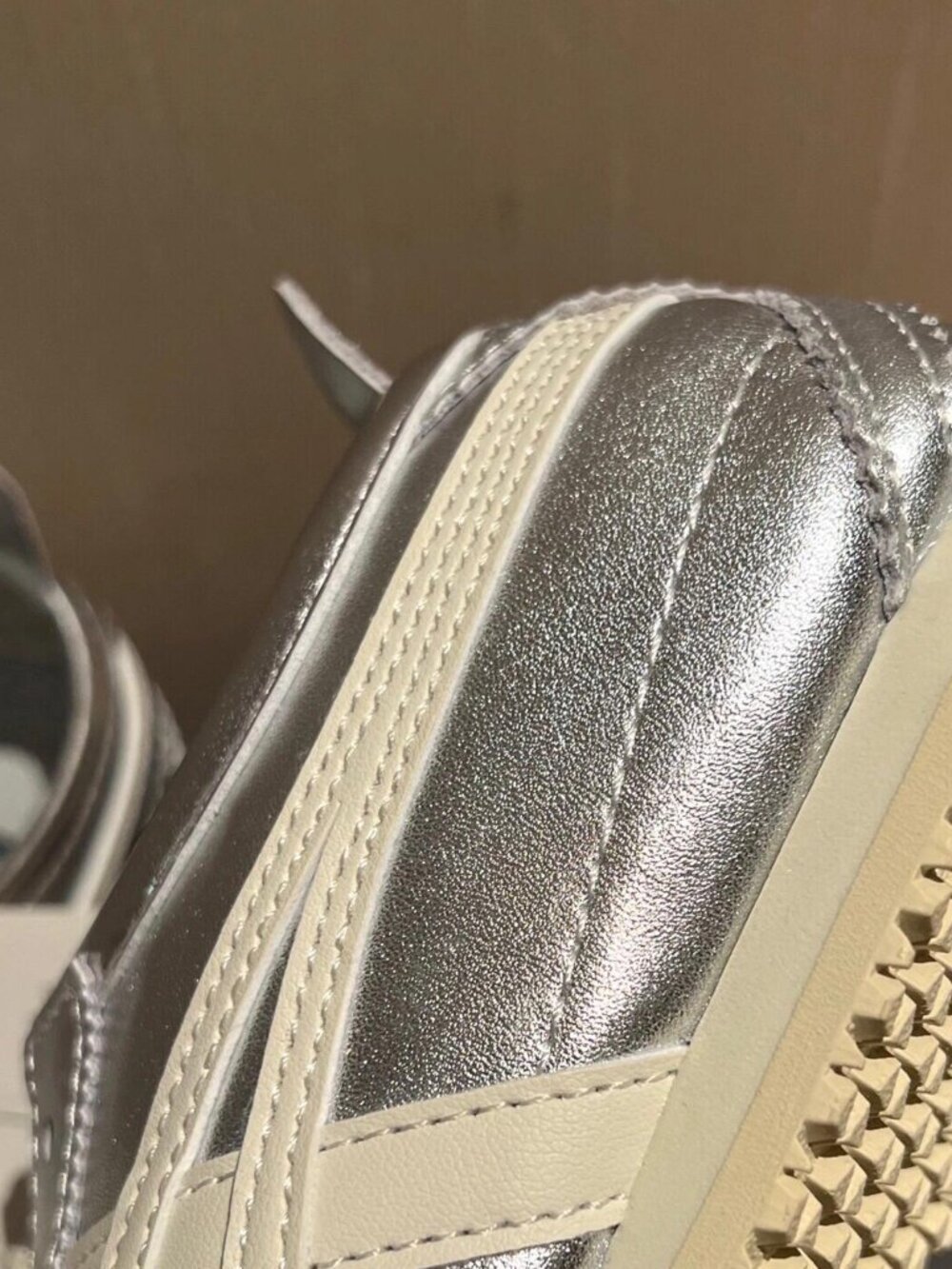 Women’s Onitsuka Tiger Mexico 66 Silver White Metallic Retro Sneakers - Picture 6 of 10